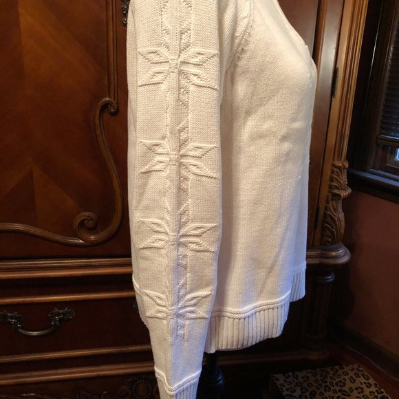 navy blue fishnet tights